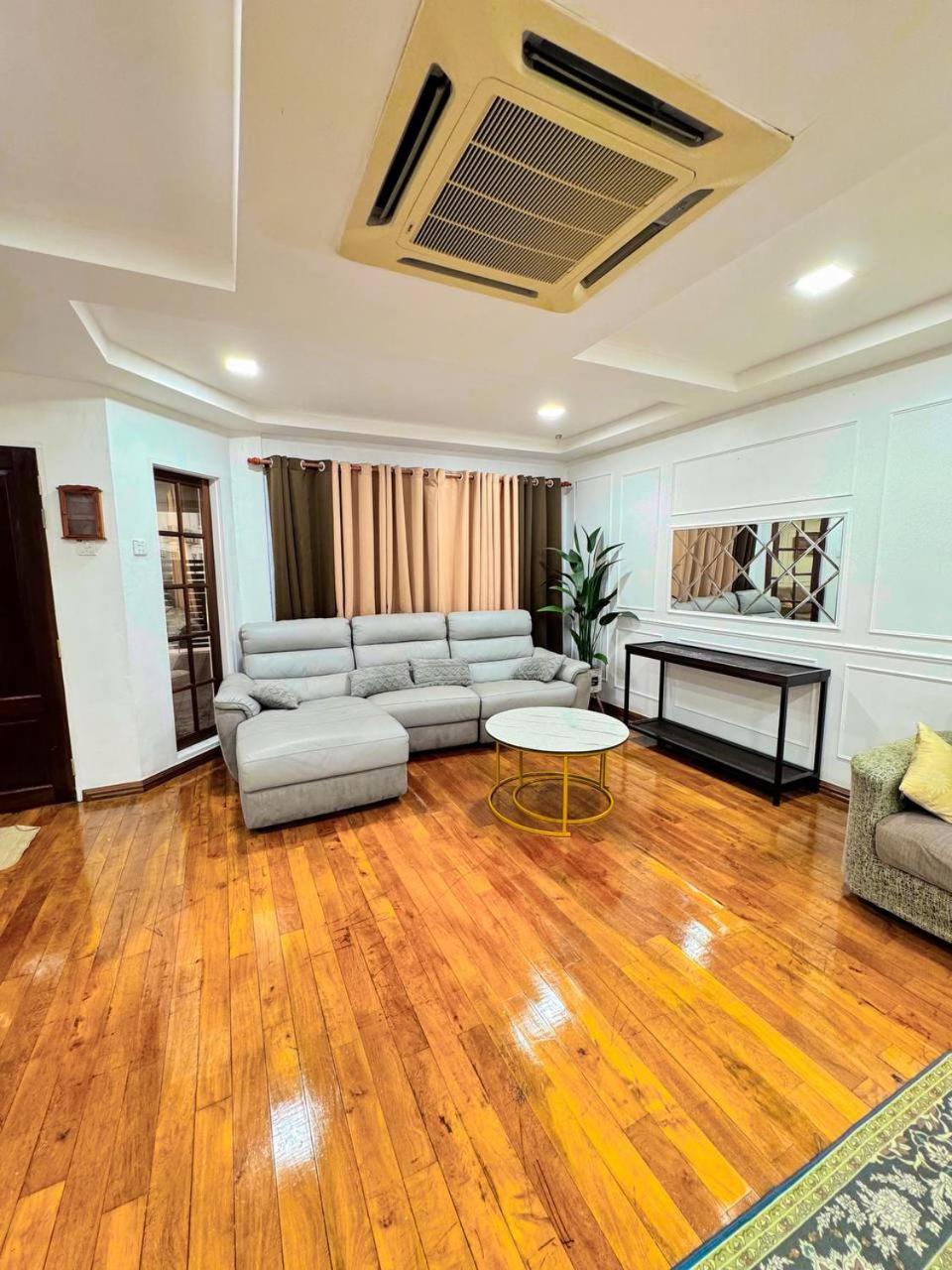 Ibai Golf Home Resort Homestay Kuala Terengganu Luaran gambar